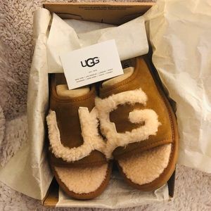 Ugg slides brand new in box❤️❤️❤️